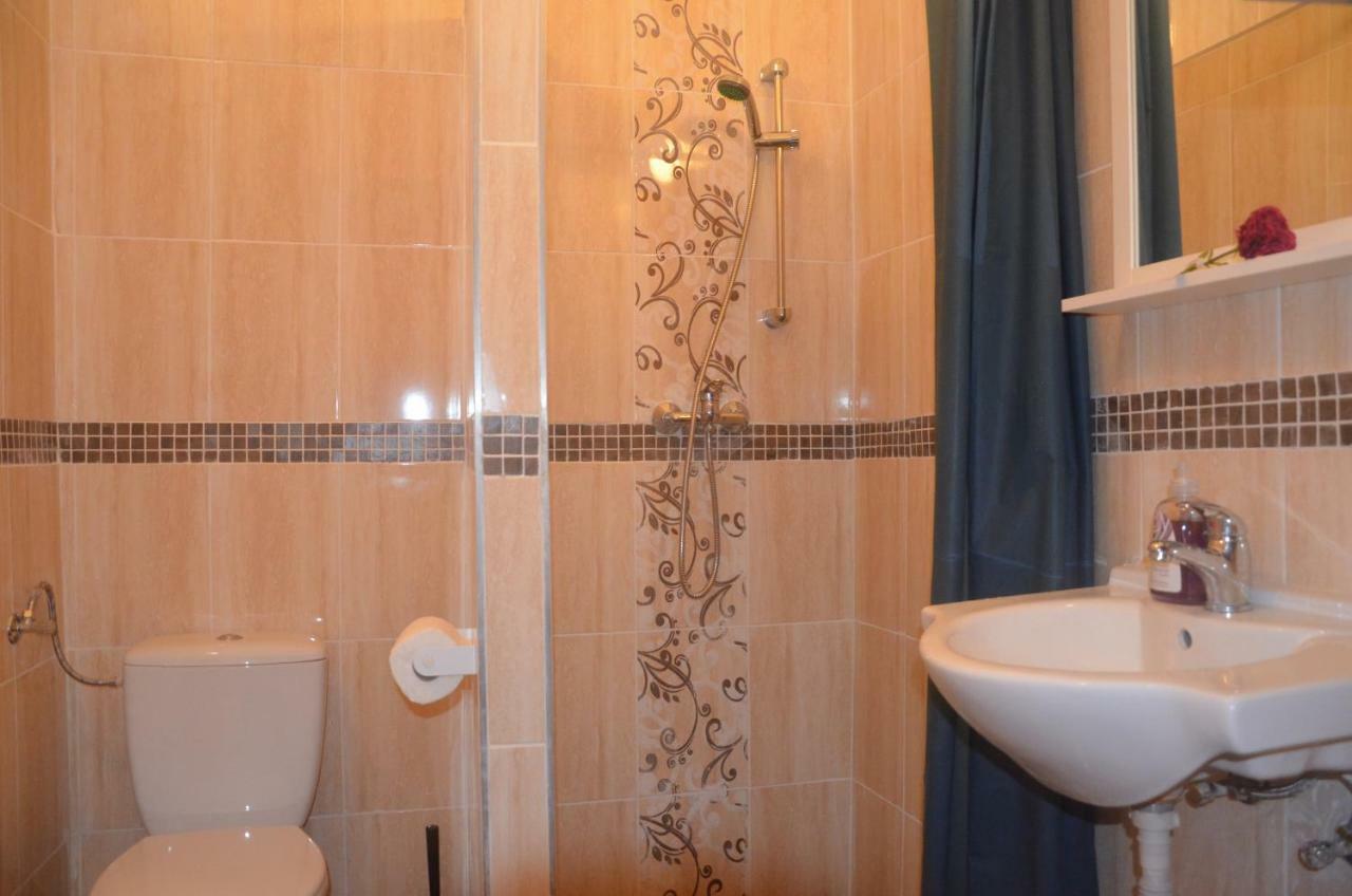 No. 11 Apartment With 2 Bathrooms Next To Railway Station Budapeşte Dış mekan fotoğraf
