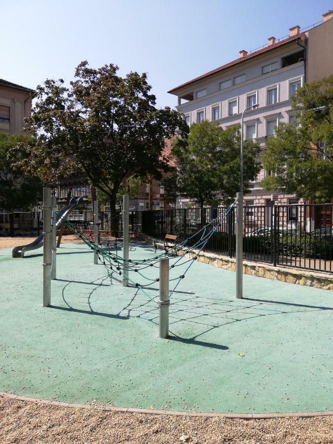 No. 11 Apartment With 2 Bathrooms Next To Railway Station Budapeşte Dış mekan fotoğraf